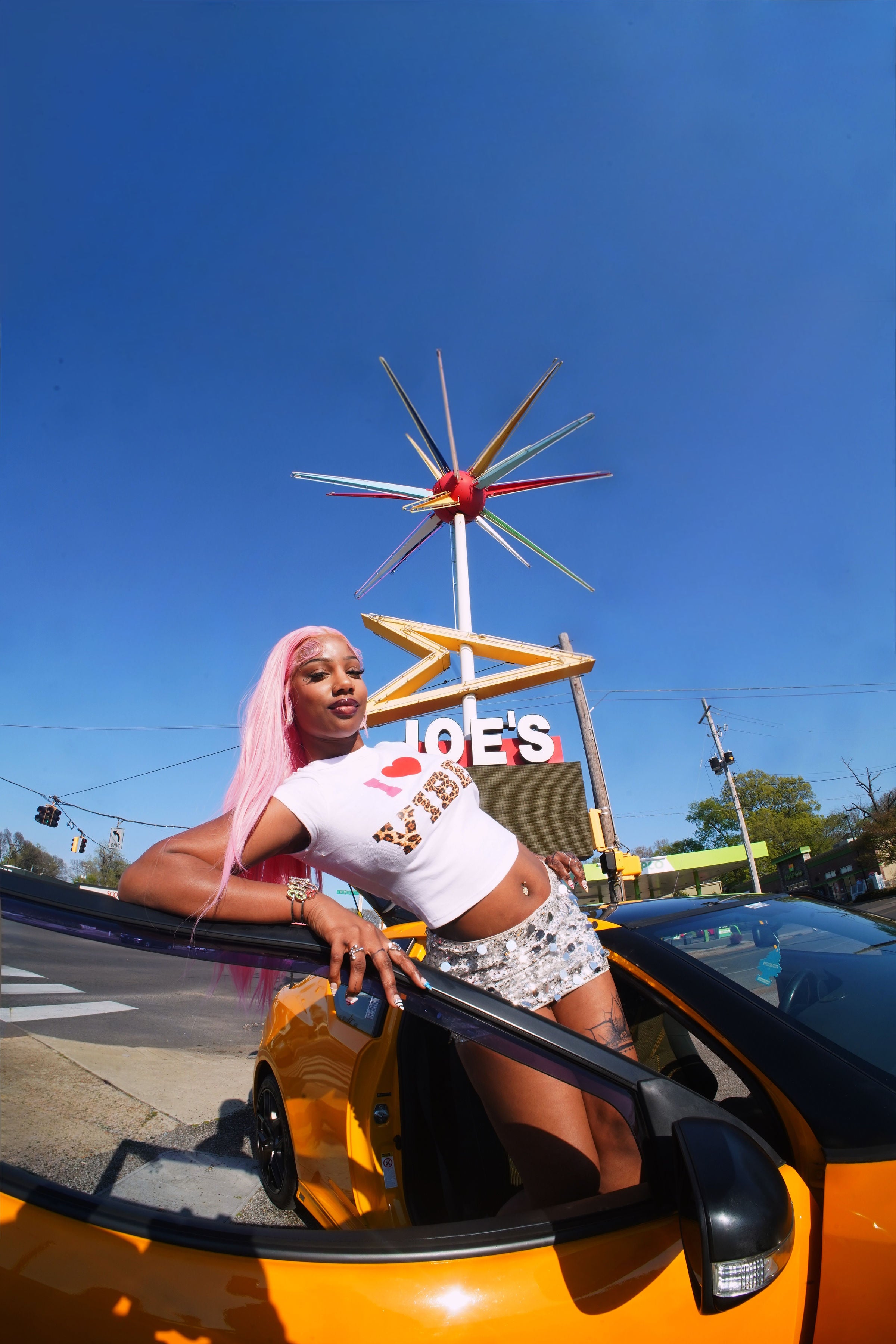 Vibes Tee – White