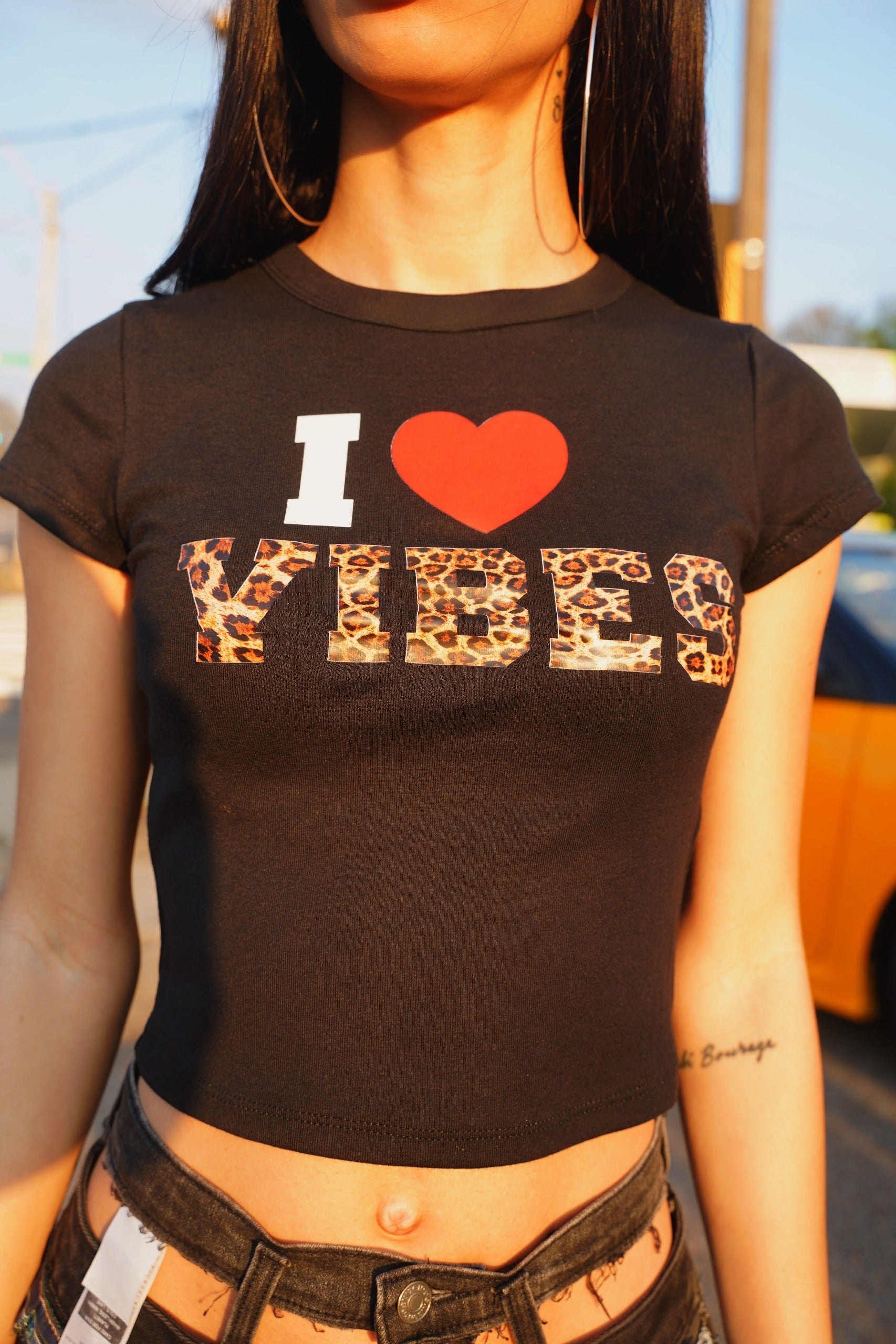 Vibes Tee – Black